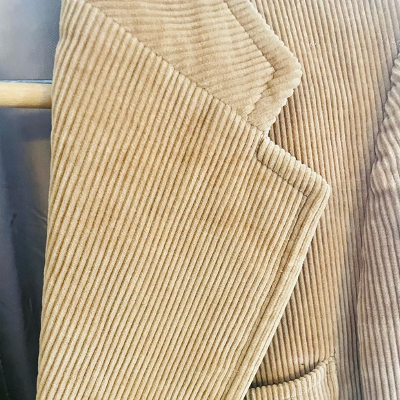 VINTAGE BROWN TAN CORDUROY SPORT COAT BLAZER Size 44 Suit Jacket MADE in SPAIN - Picture 8 of 13